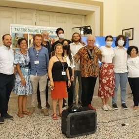 Group of attendees at Mediterranean  symposium
