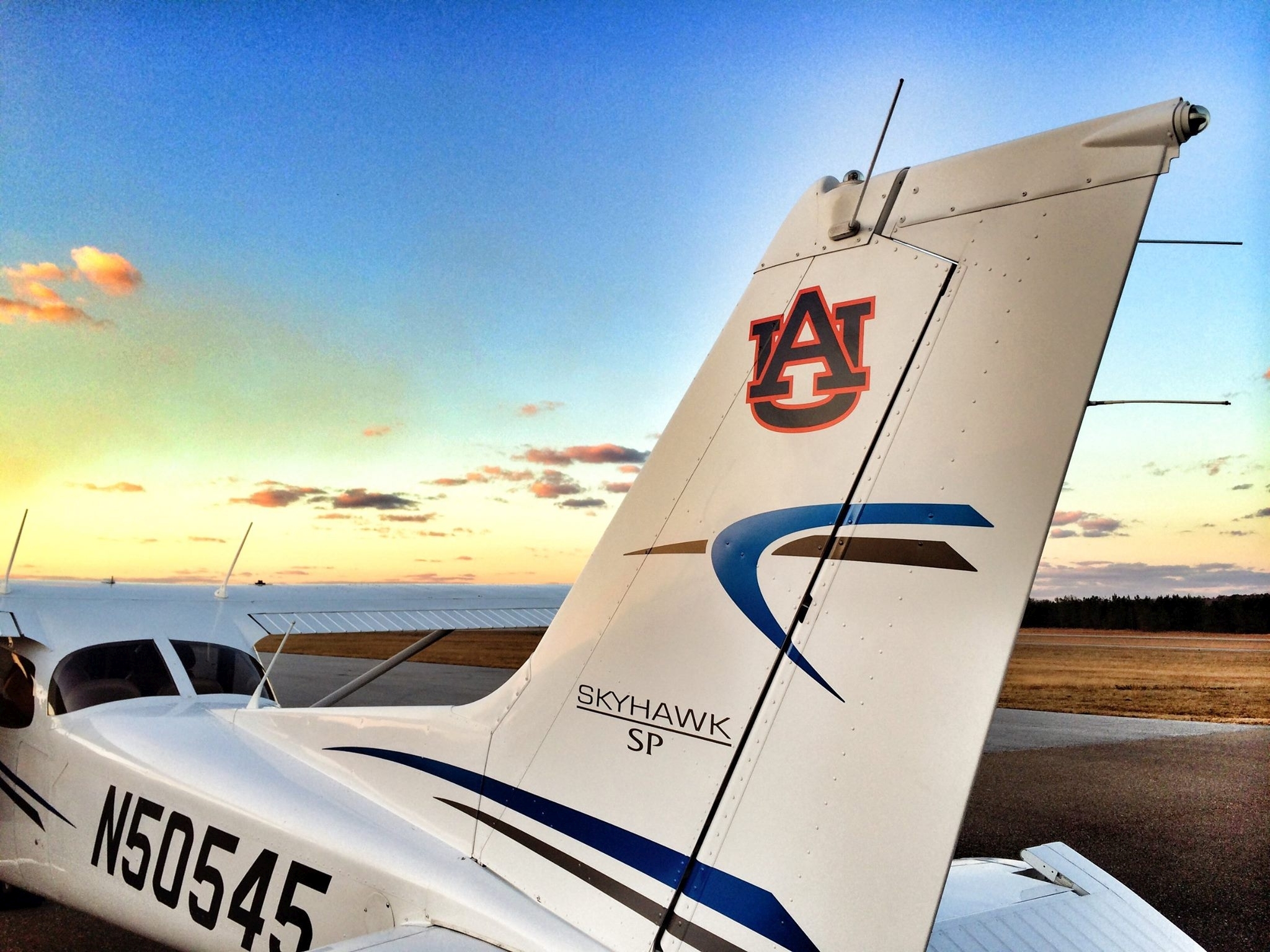 Plane with Auburn logo on wing